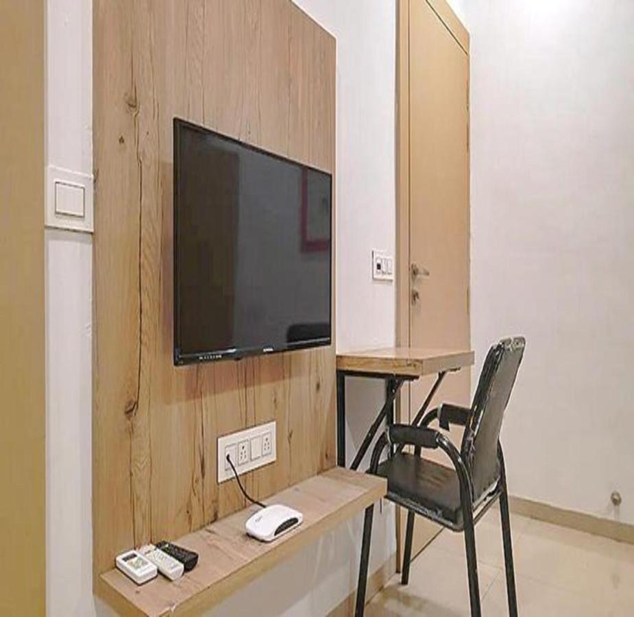 Hrg Destiny Hotels 54 Indore Extérieur photo